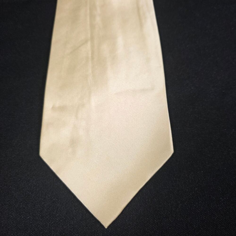 San Marino Men’s Tie Champagne 100% Silk Solid Designer Formal